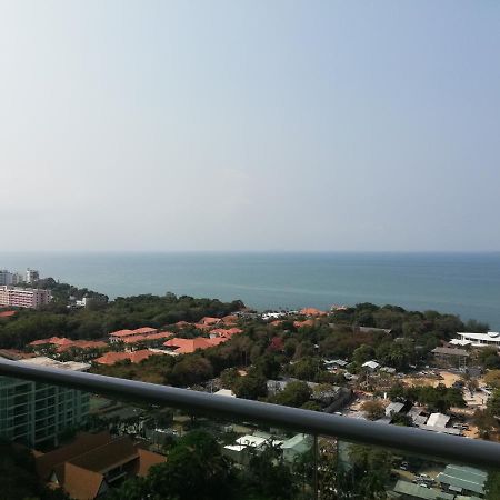 Cosy Beach View Apartments Pattaya Exteriör bild